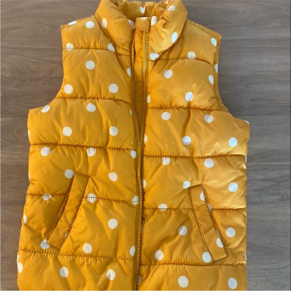 4 adorable Girls vests size 8 - Picture 3 of 5